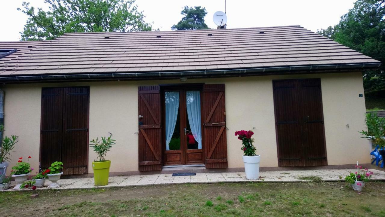 Maison Bord Du Lac Marcillac-la-Croisille Exteriér fotografie